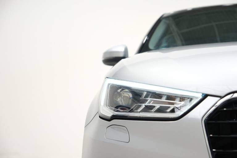 AUDI A1 13