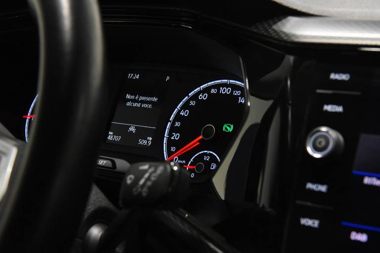 VOLKSWAGEN T-Cross 40
