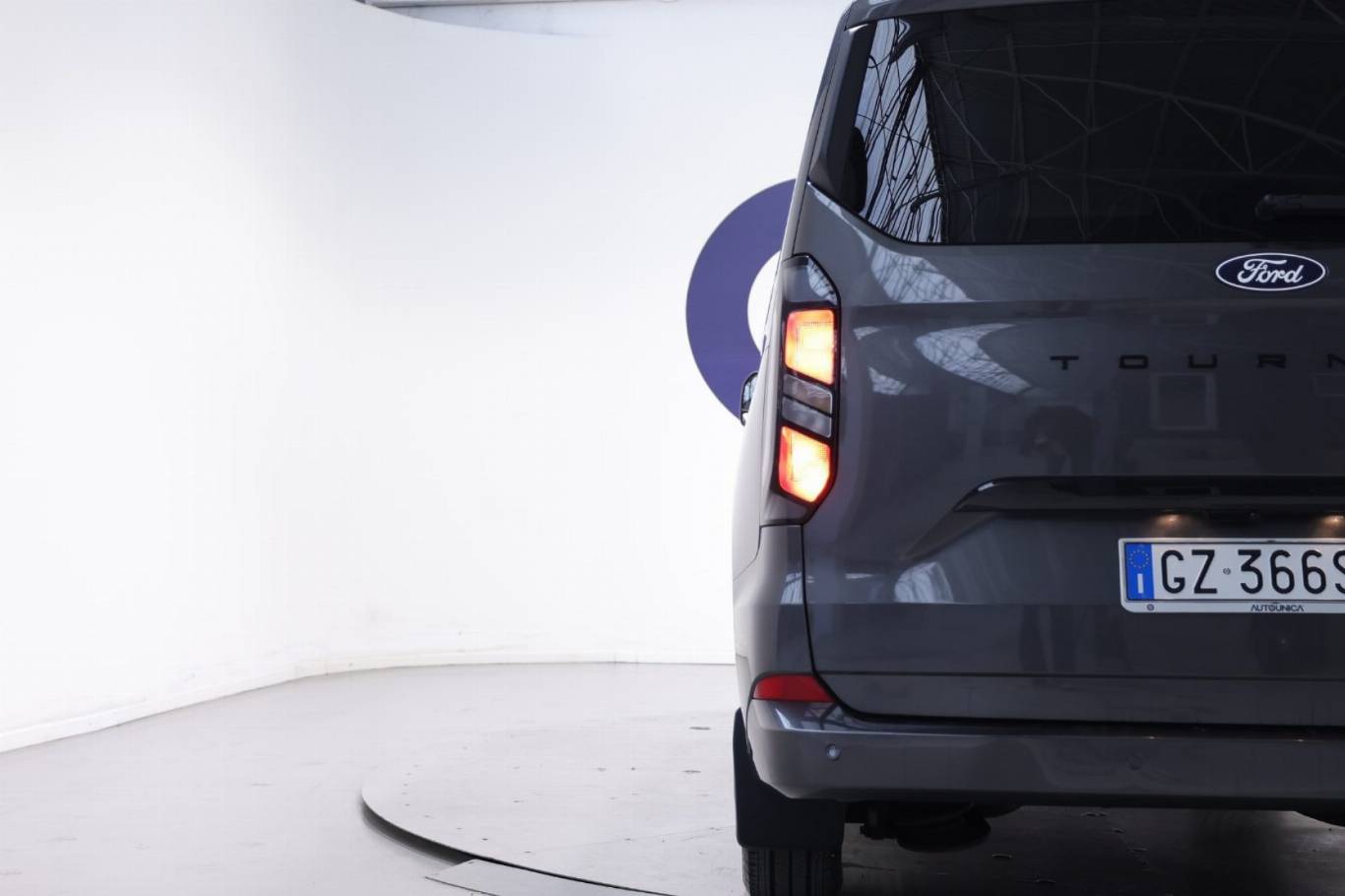 FORD Tourneo Custom 43