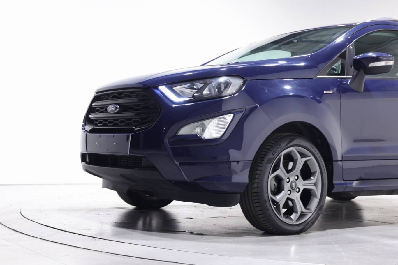 FORD EcoSport 10