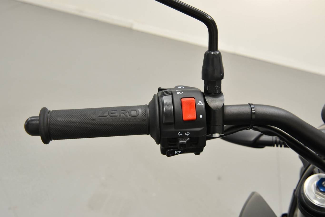 ZERO MOTORCYCLES ZERO DSR 11