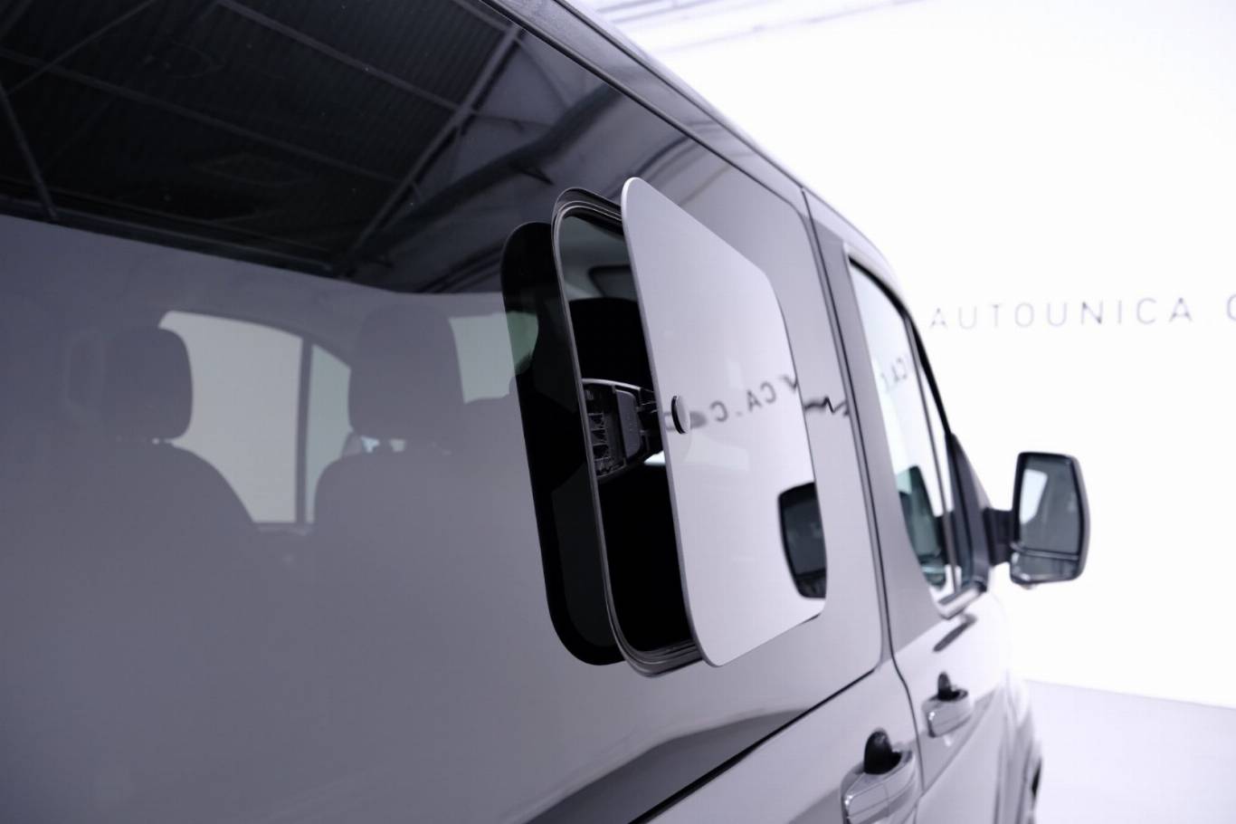 FORD Tourneo Custom 60