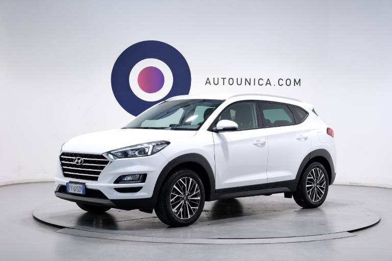 HYUNDAI Tucson 1