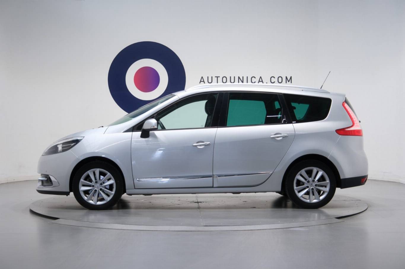 RENAULT Scenic 17