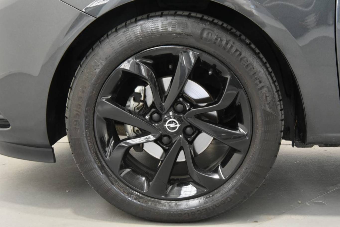 OPEL Corsa 32