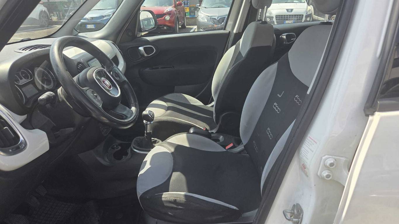 FIAT 500L 8