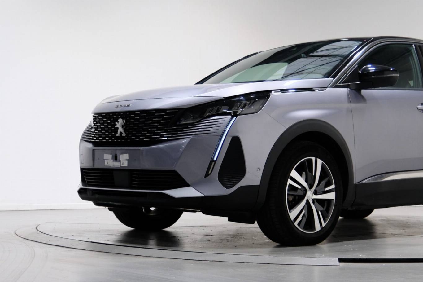 PEUGEOT 3008 11