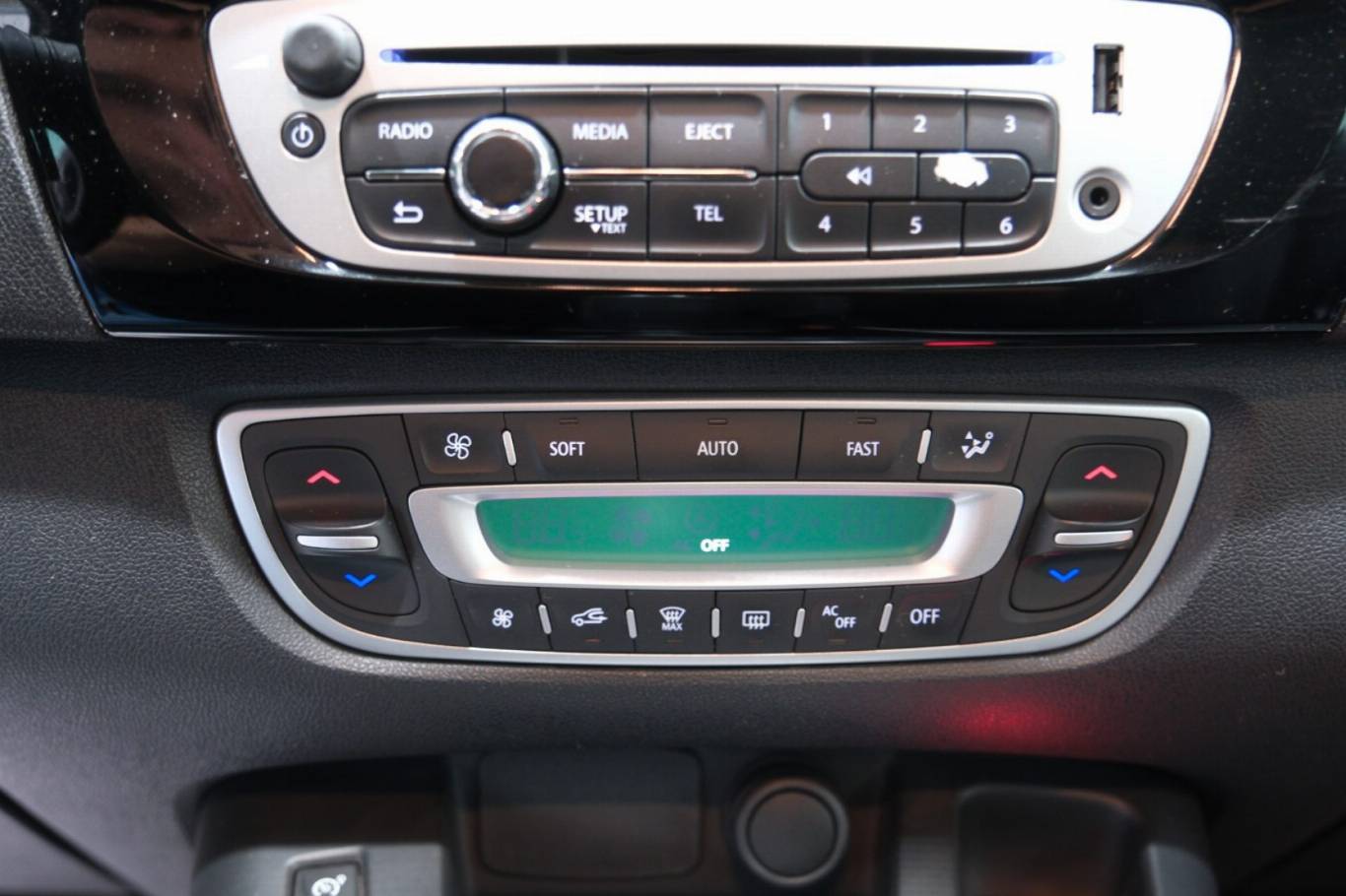 RENAULT Scenic 27