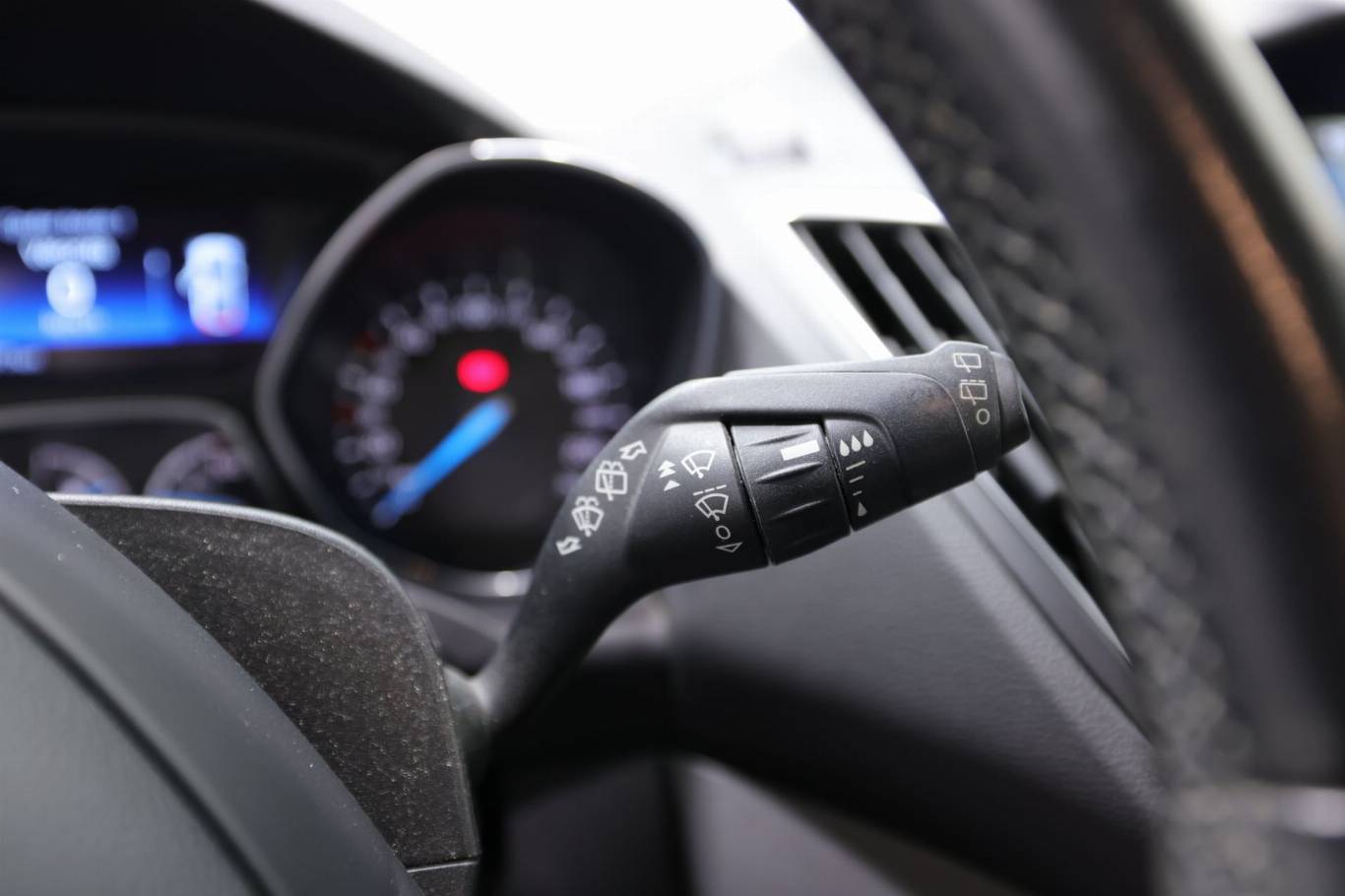 FORD C-Max 26