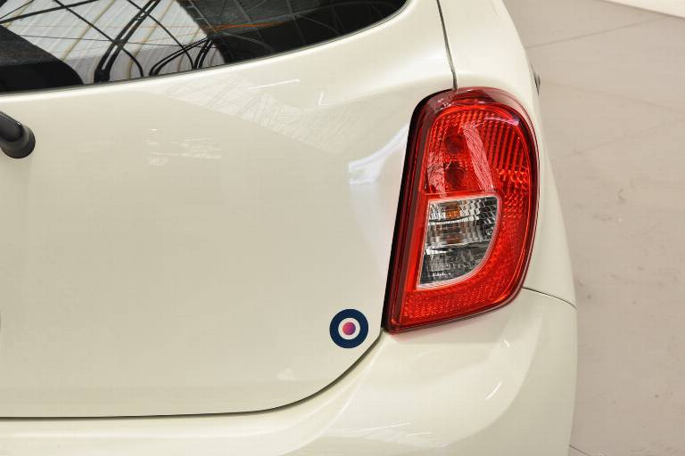 NISSAN Micra 19