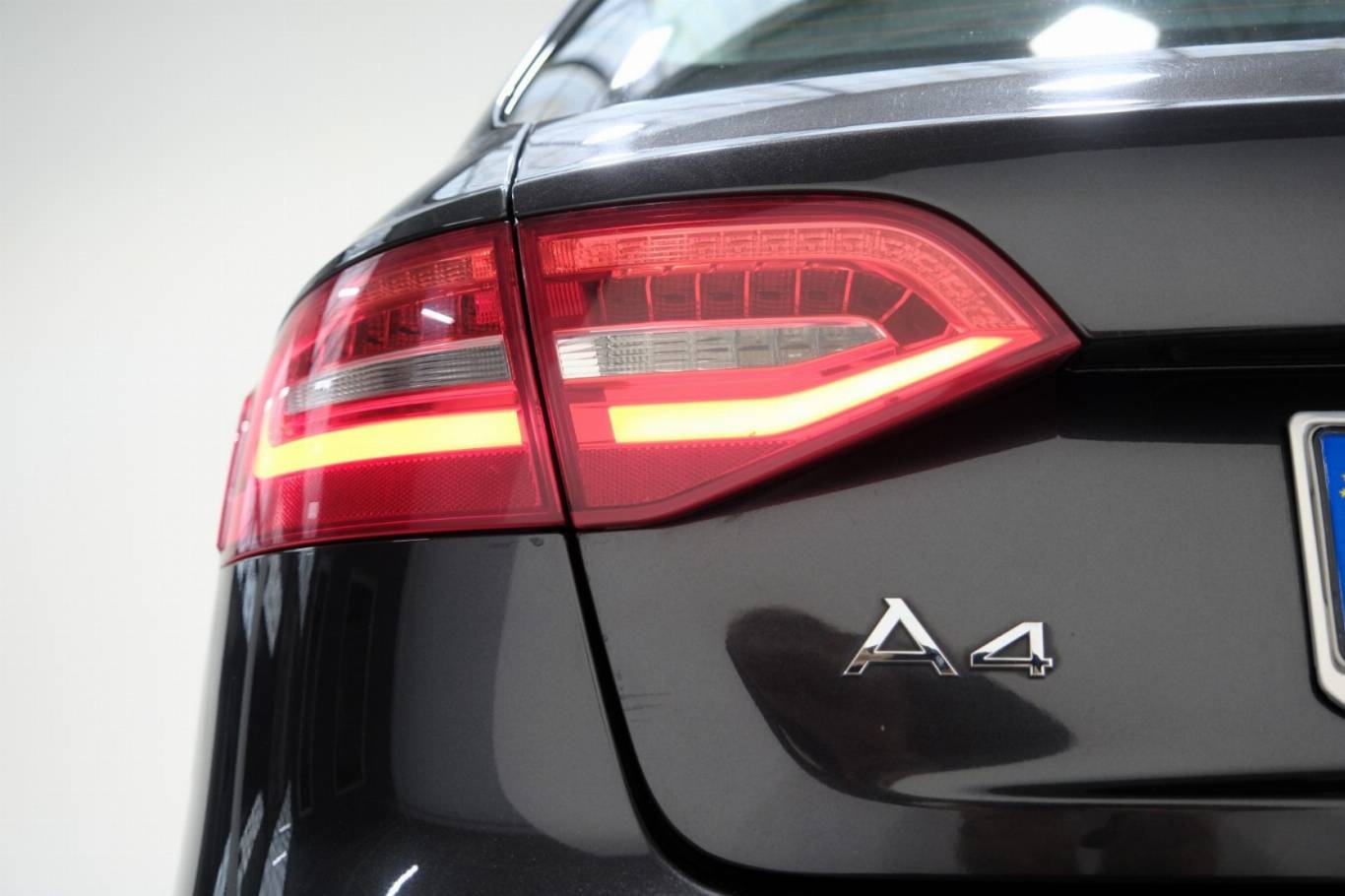 AUDI A4 43