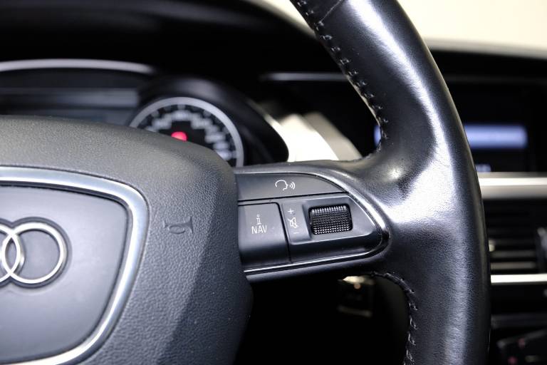 AUDI A4 22