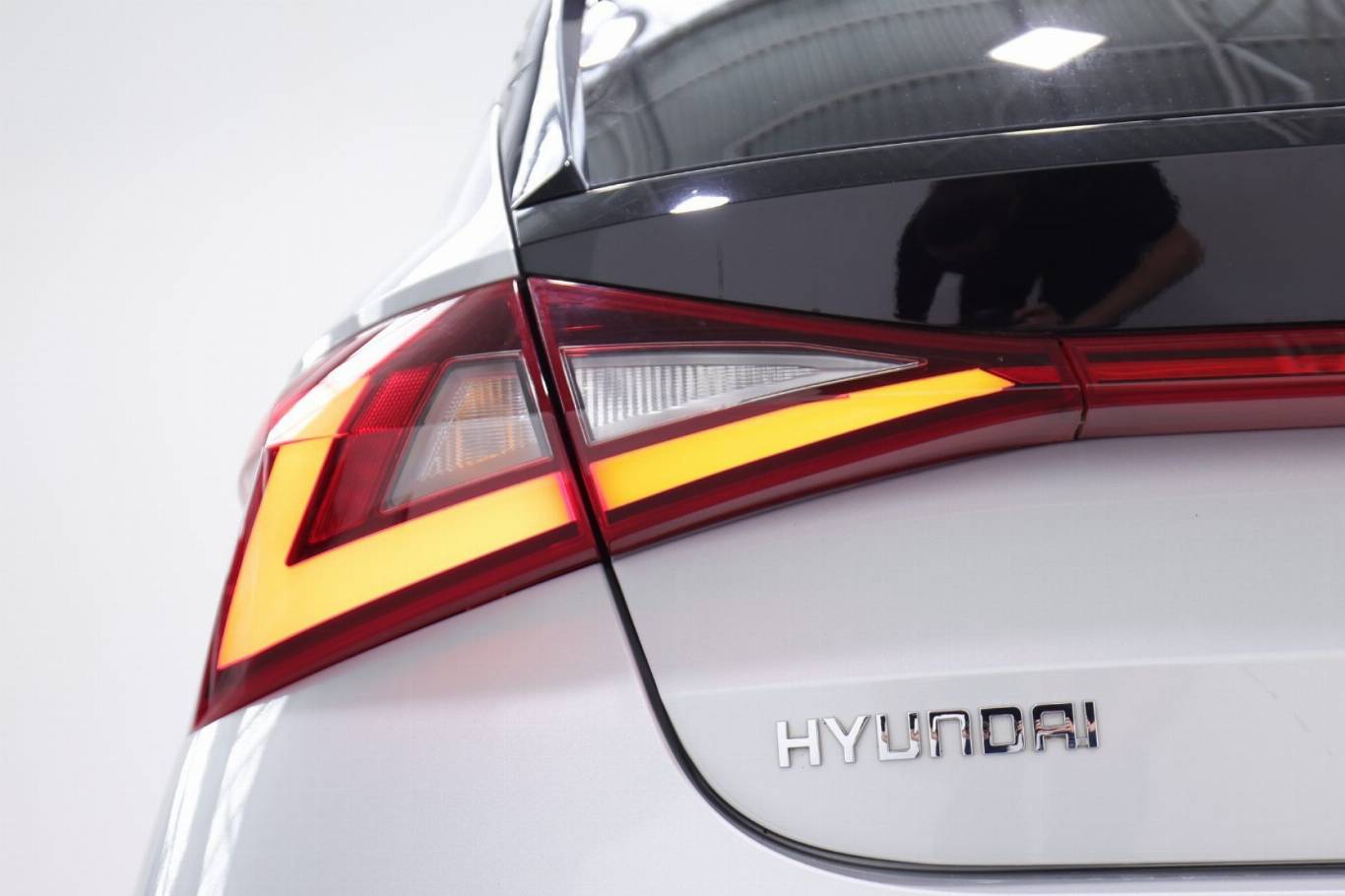 HYUNDAI I20 36