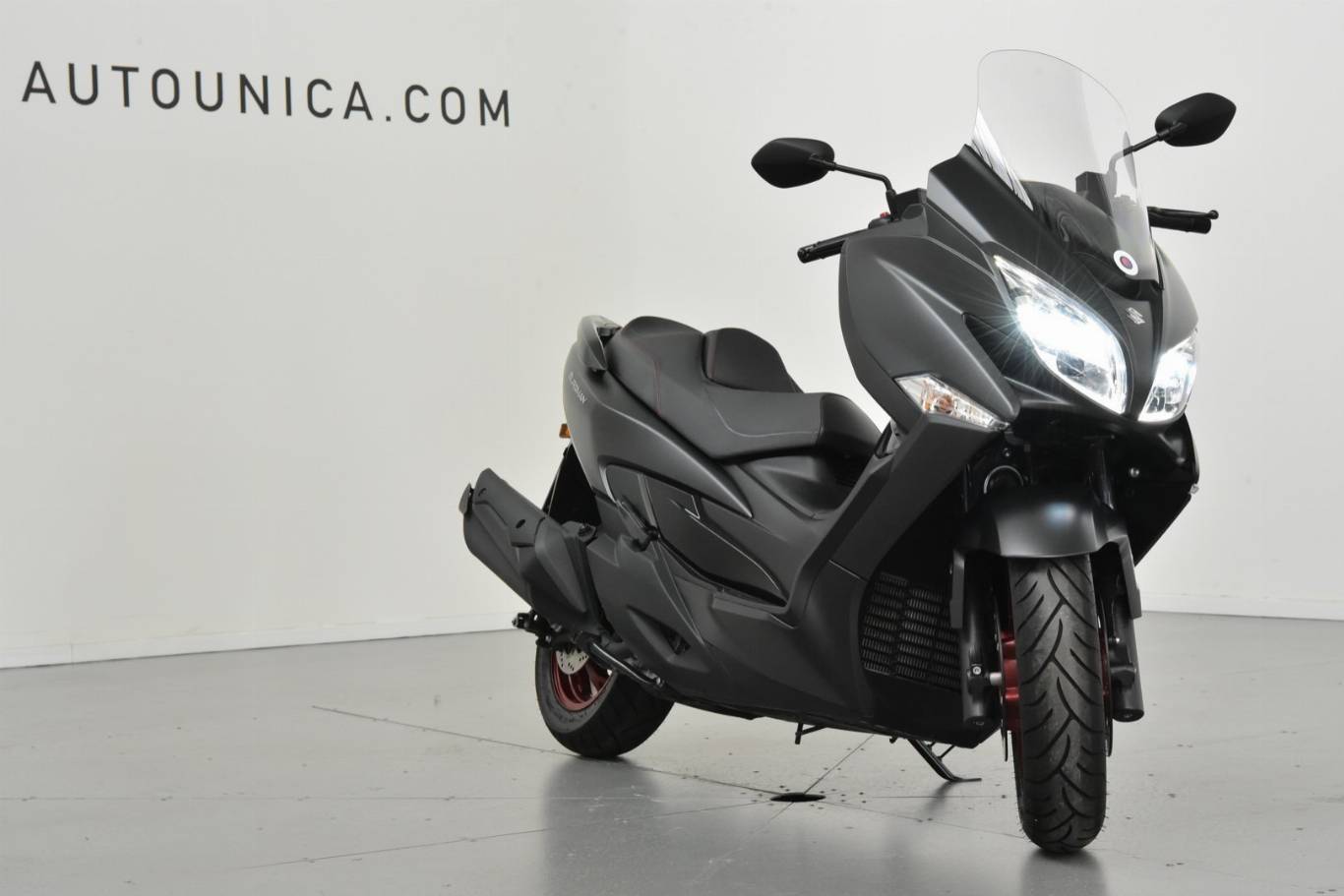 SUZUKI Burgman AN 400 70