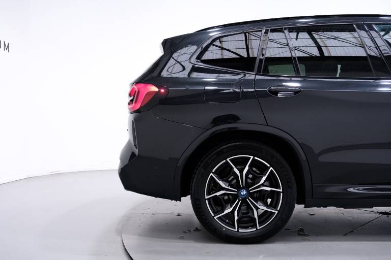 BMW X3 64
