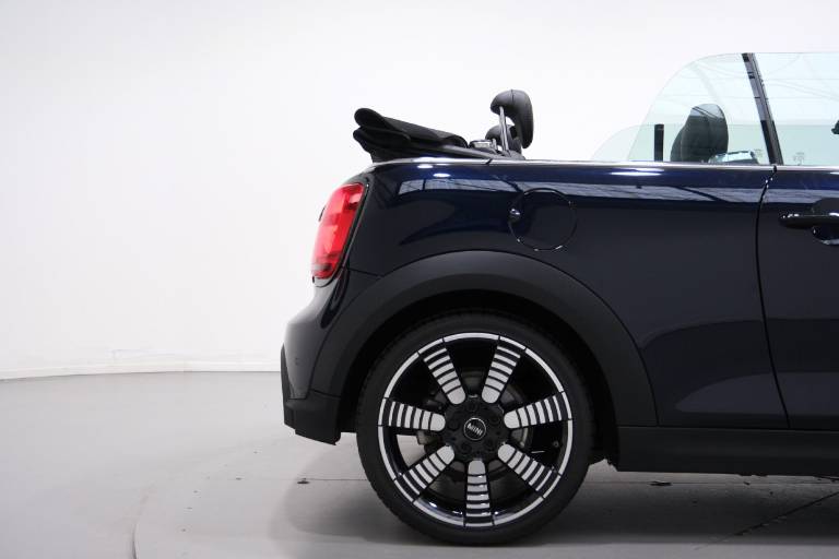 MINI Cabrio 54