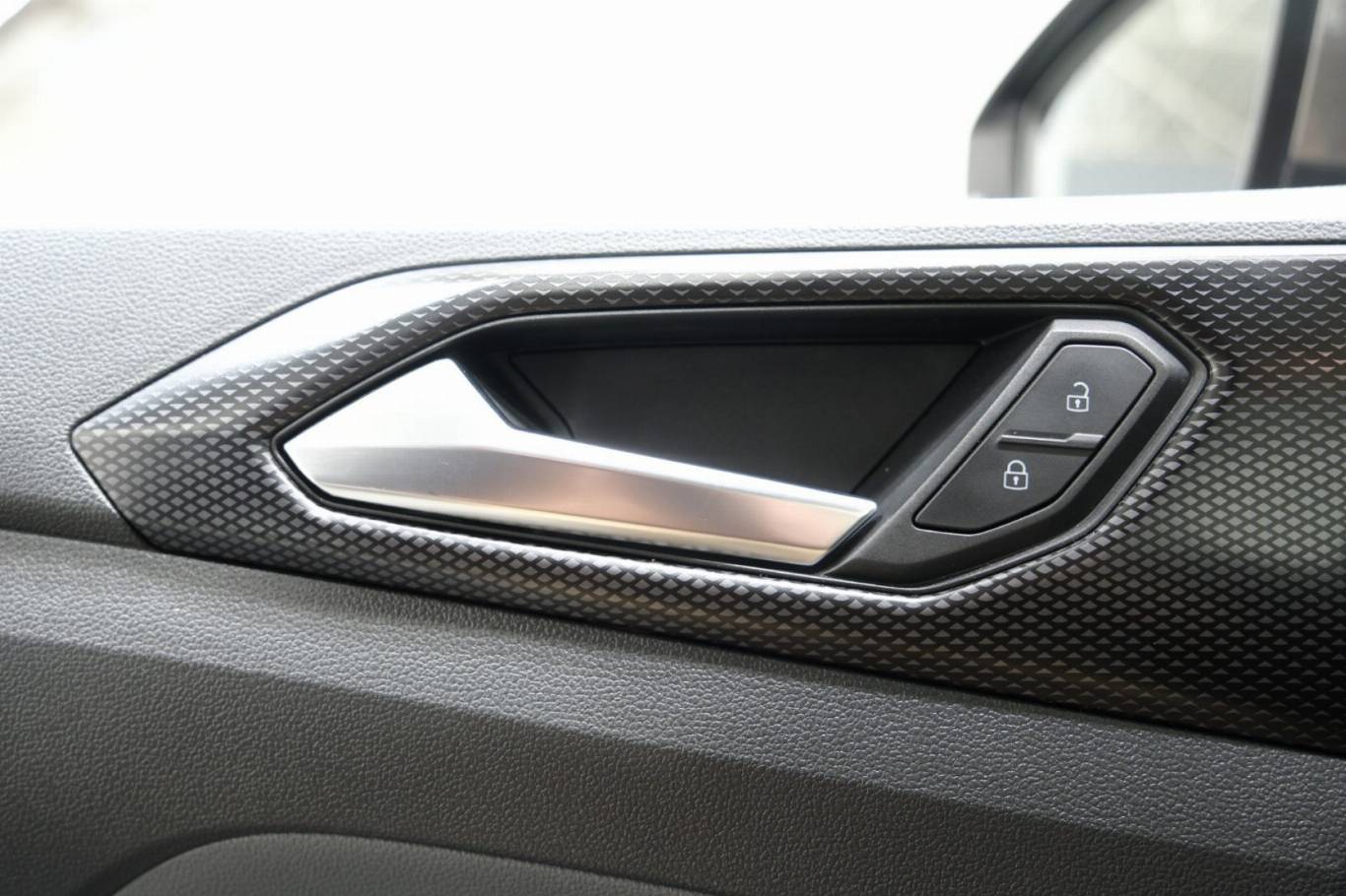 VOLKSWAGEN T-Cross 31