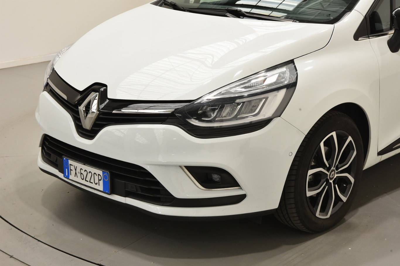 RENAULT Clio 41