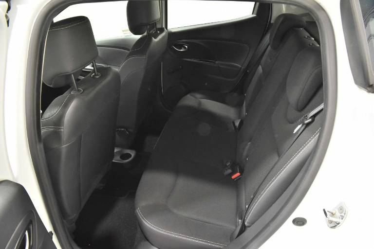 RENAULT Clio 20