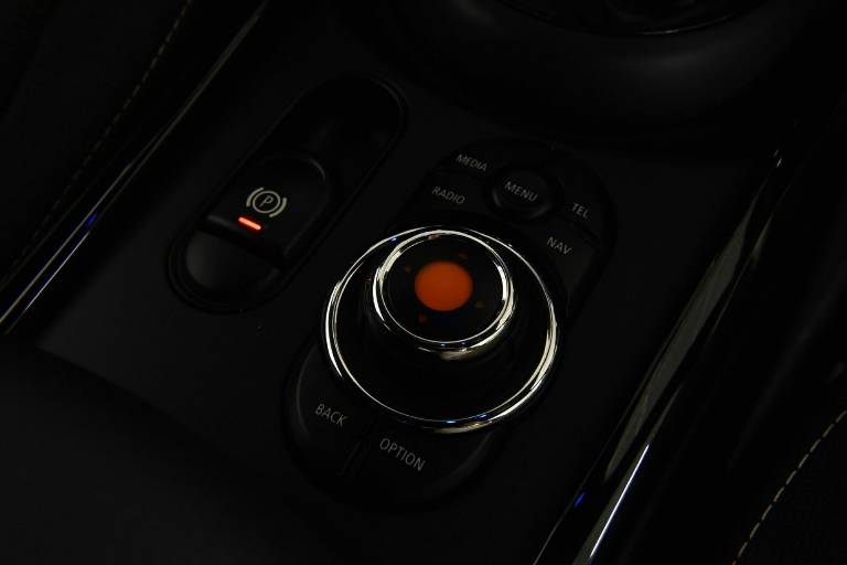 MINI Clubman 32