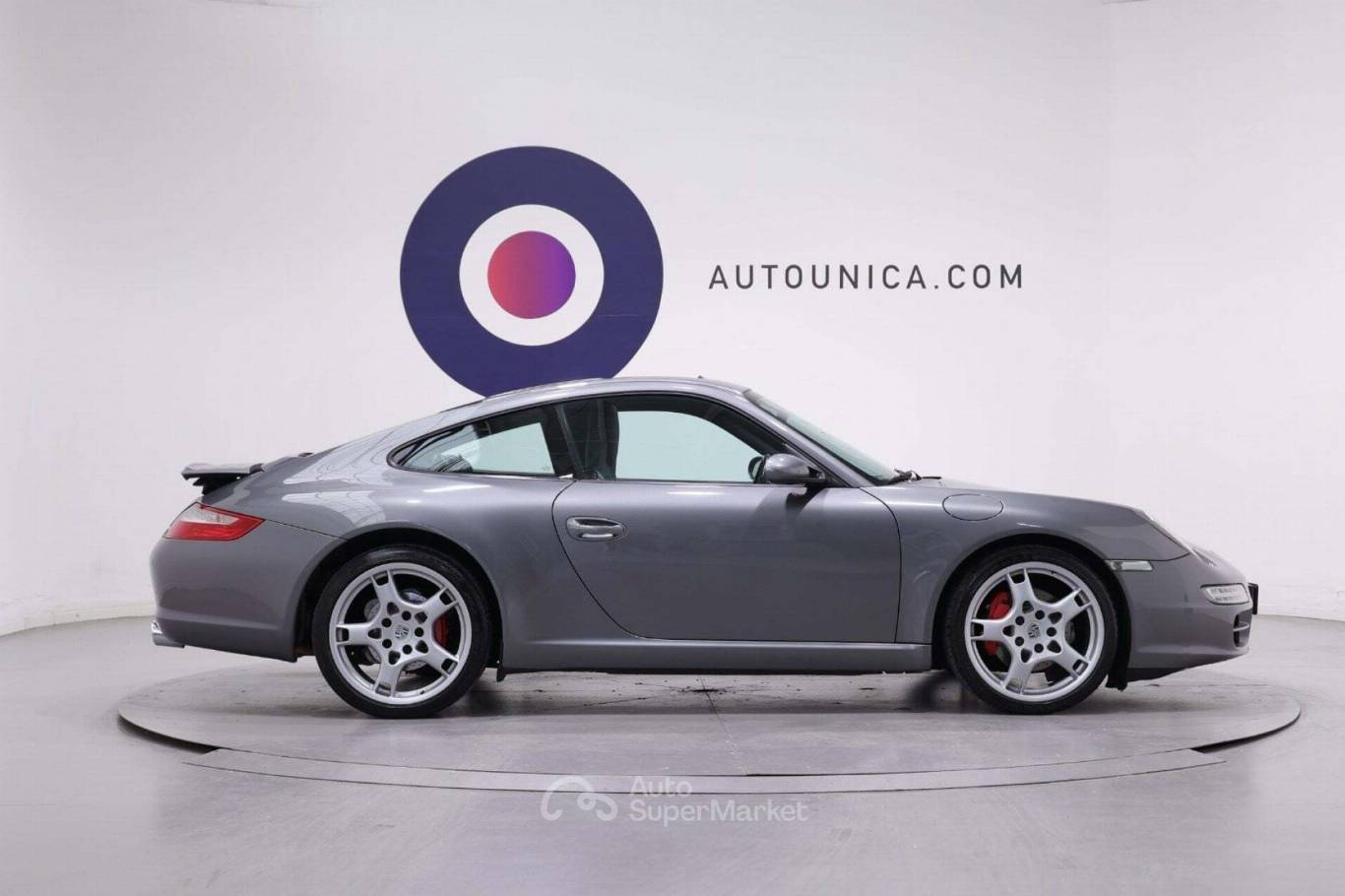 PORSCHE 911 4