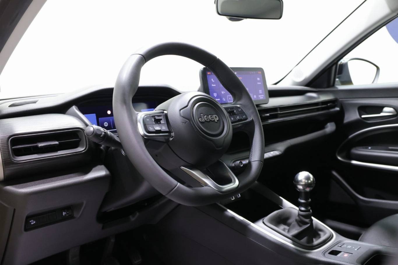 JEEP Avenger 5
