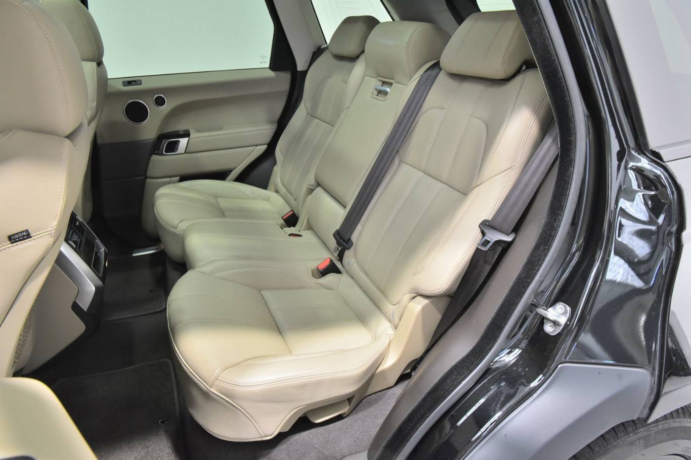 LAND ROVER Range Rover Sport 32