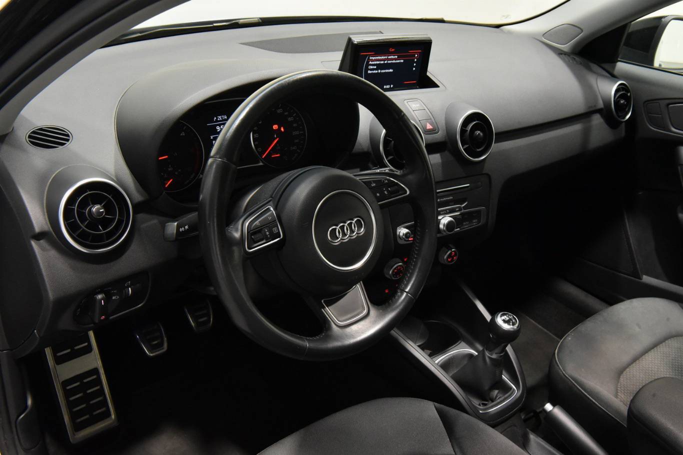 AUDI A1 2