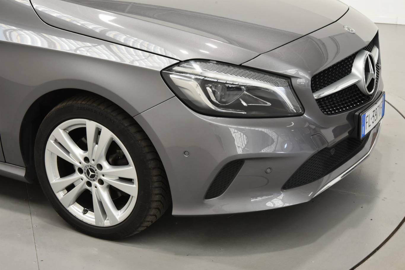 MERCEDES-BENZ A 200 50