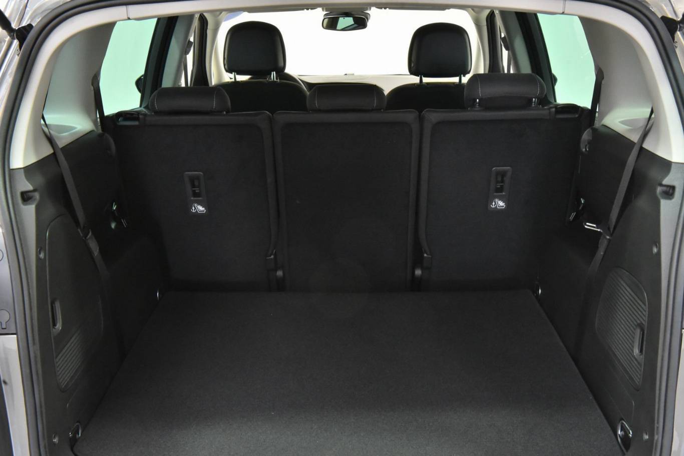 OPEL Zafira Tourer 11