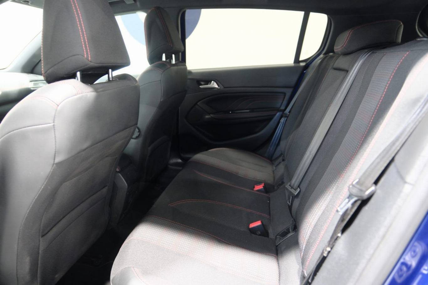 PEUGEOT 308 39
