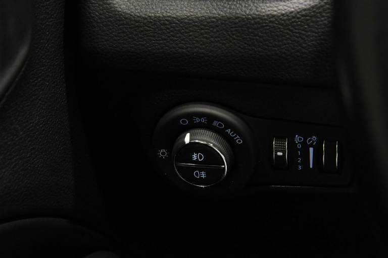 JEEP Compass 16