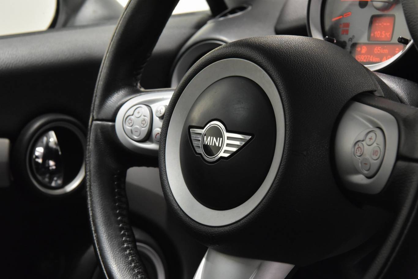 MINI Cooper Clubman 22