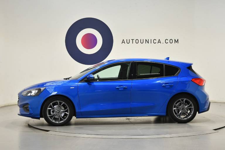 FORD Focus 24