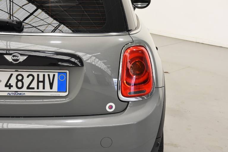 MINI Cooper D 22