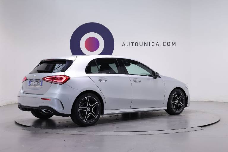 MERCEDES-BENZ Classe A 14