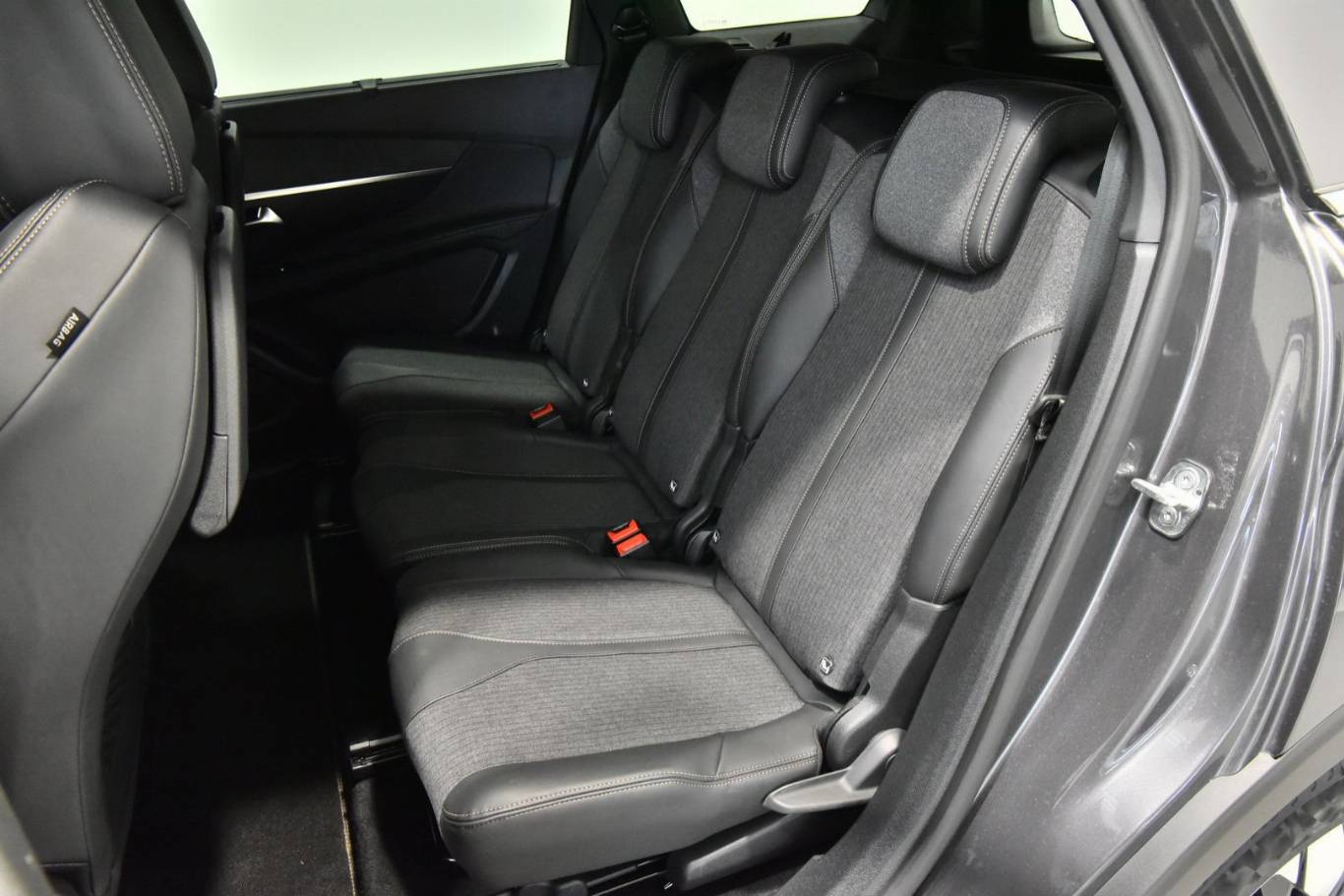 PEUGEOT 5008 21