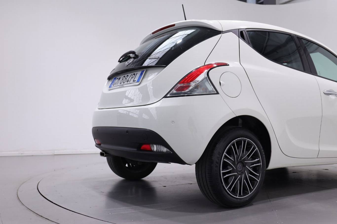 LANCIA Ypsilon 43