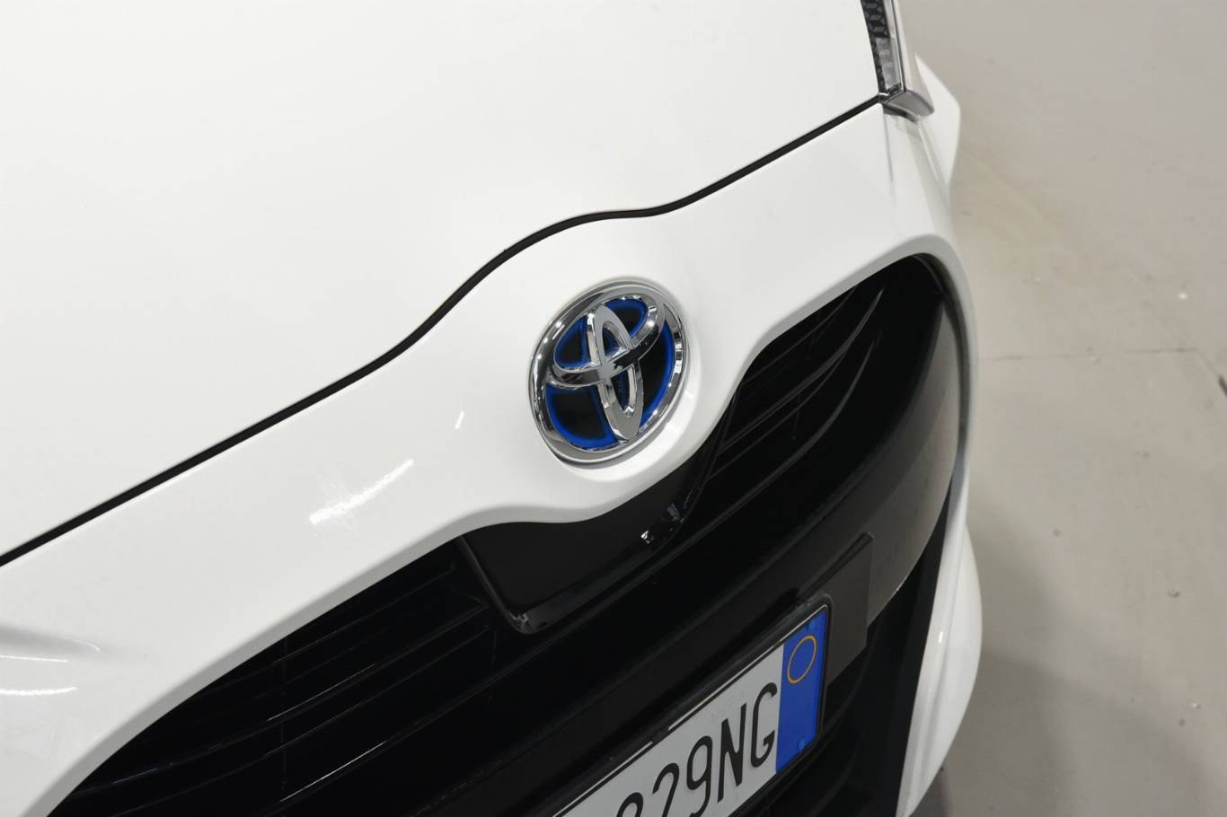 TOYOTA Yaris 46