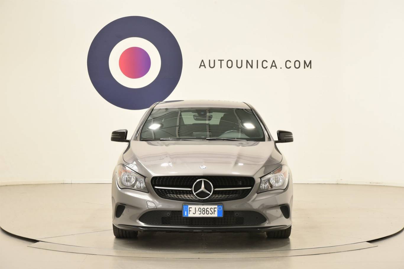 MERCEDES-BENZ CLA 200 5