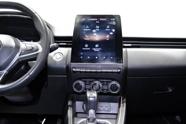 RENAULT Clio 40
