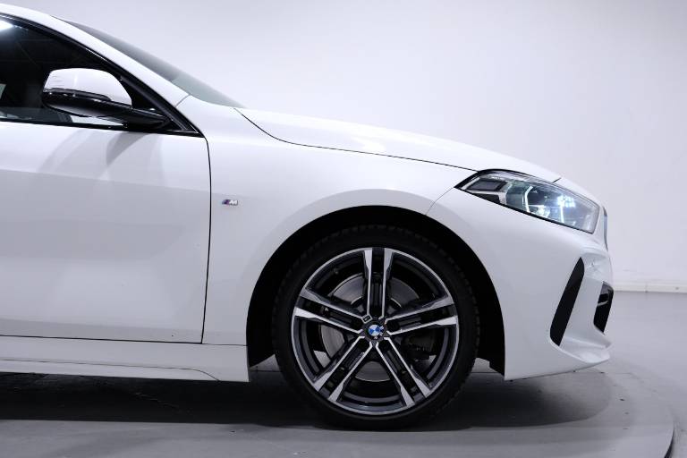 BMW 120 11