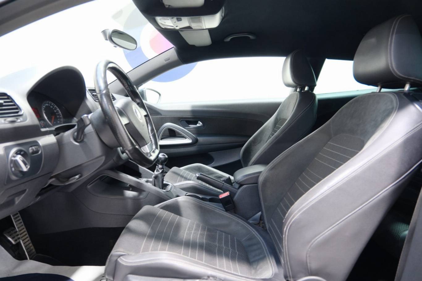VOLKSWAGEN Scirocco 21