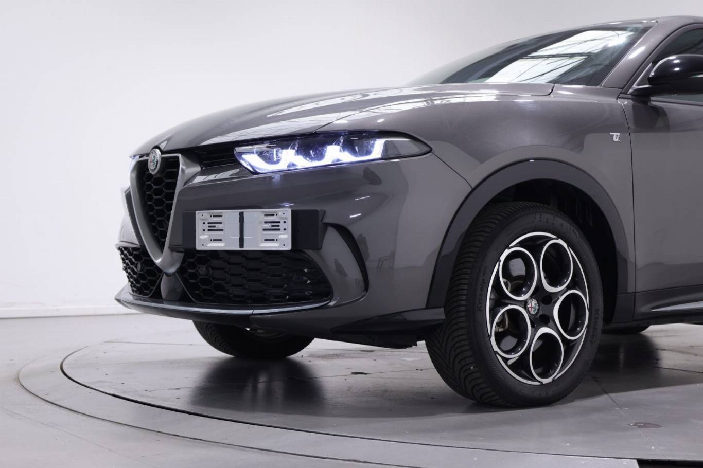 ALFA ROMEO Tonale 11