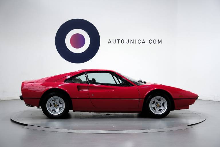 FERRARI 308 5