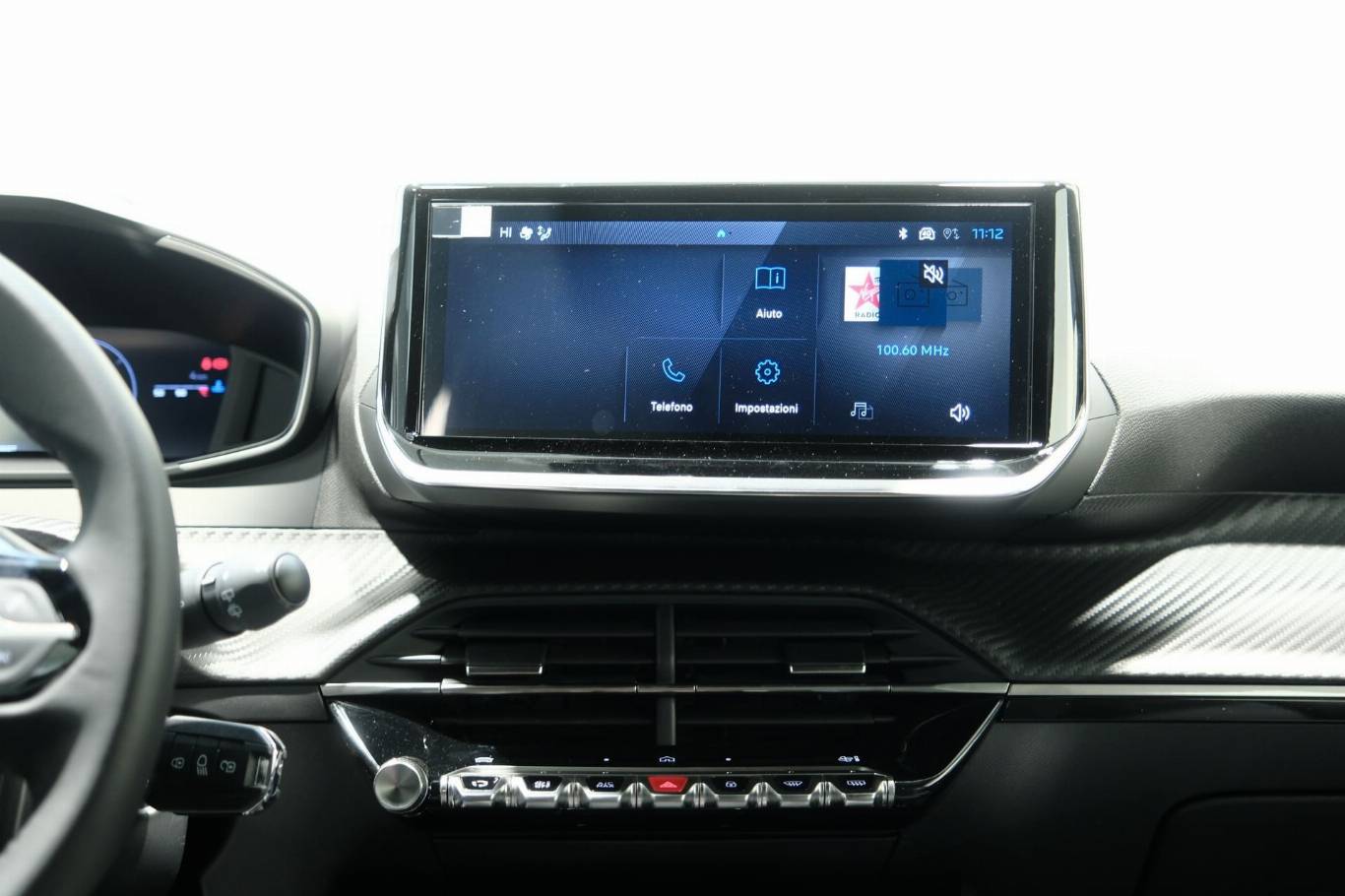PEUGEOT 2008 44