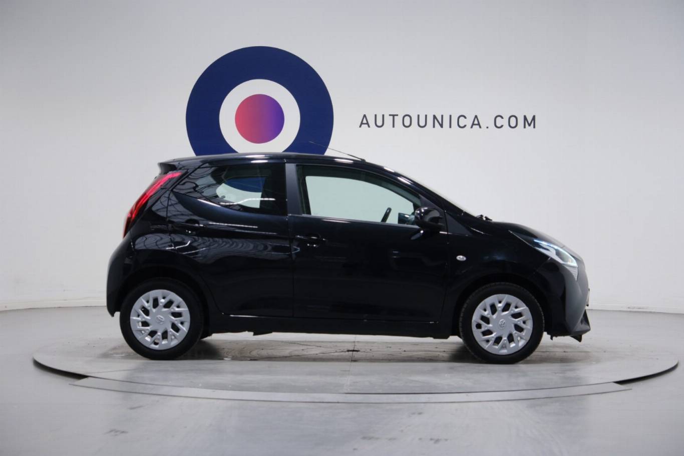 TOYOTA Aygo 4