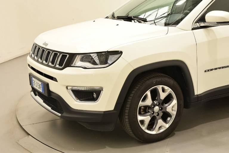 JEEP Compass 31