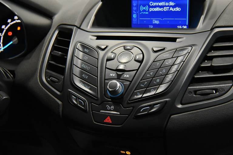 FORD Fiesta 23