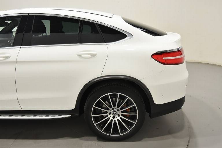 MERCEDES-BENZ GLC 250 58